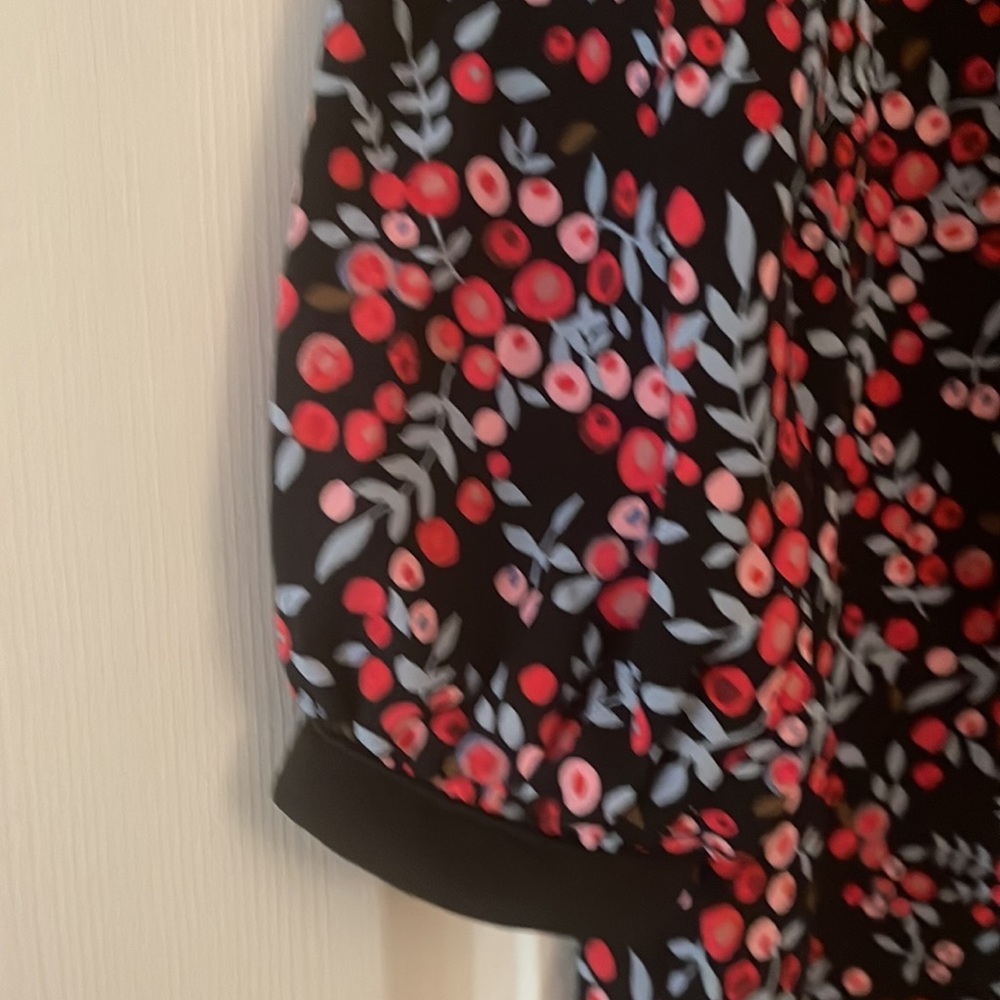 Loft Shift Mini Dress. - Picture 3 of 5